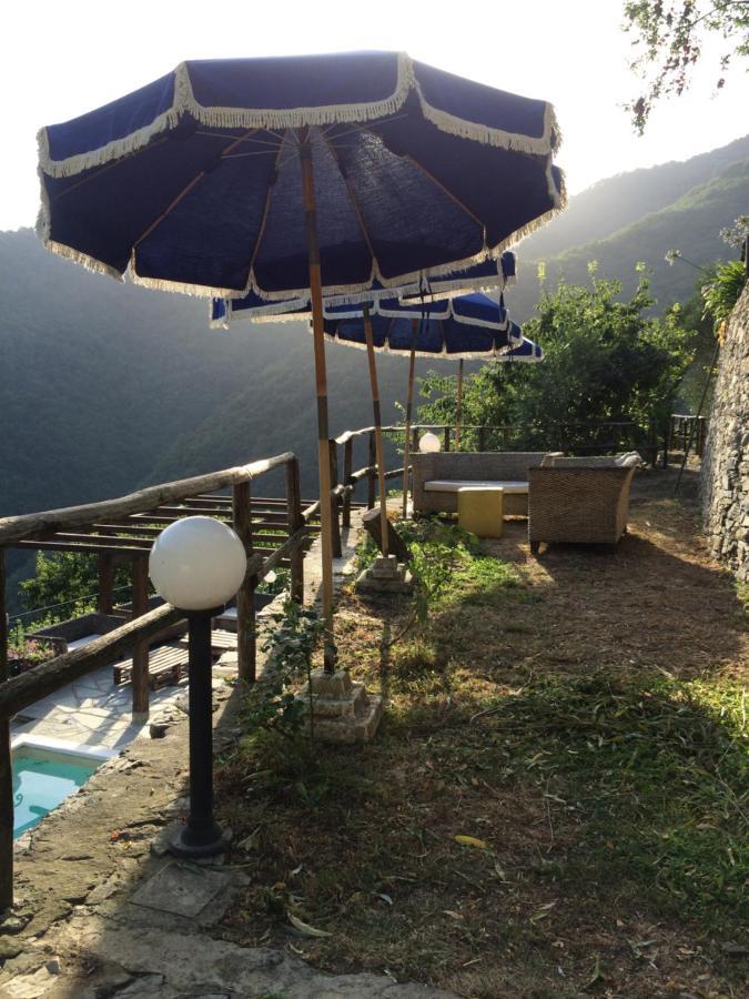 Il Girasole Acomodação com café da manhã Semorile Exterior foto